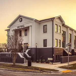 Lily Hall-a Boutique Отель